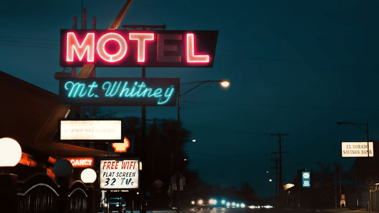 Natpis na kojem pise Motel